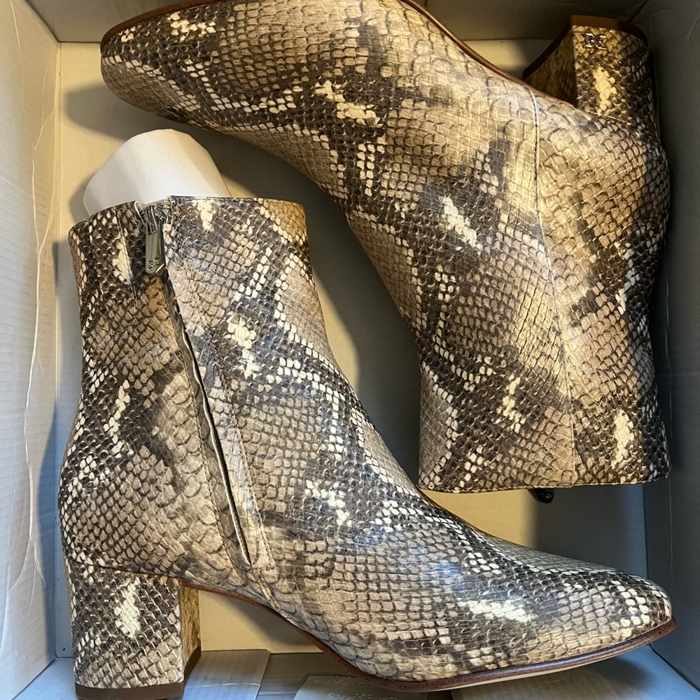 Sam Edelman Regan Ankle Bootie - Wheat Multi Snake print - size 6.5